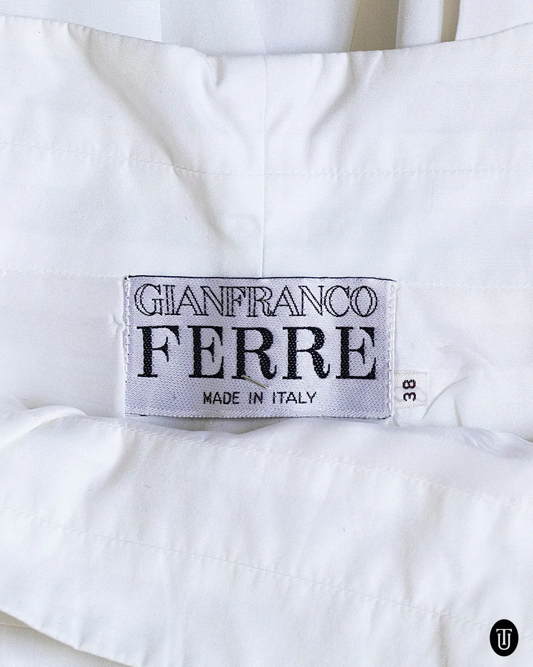 1980s Gianfranco Ferré High-Rise White Trousers S