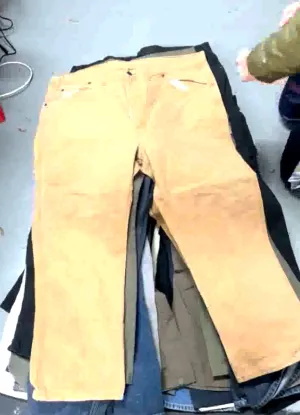 30 Carhartt and Dickies Jeans / Trousers (1)