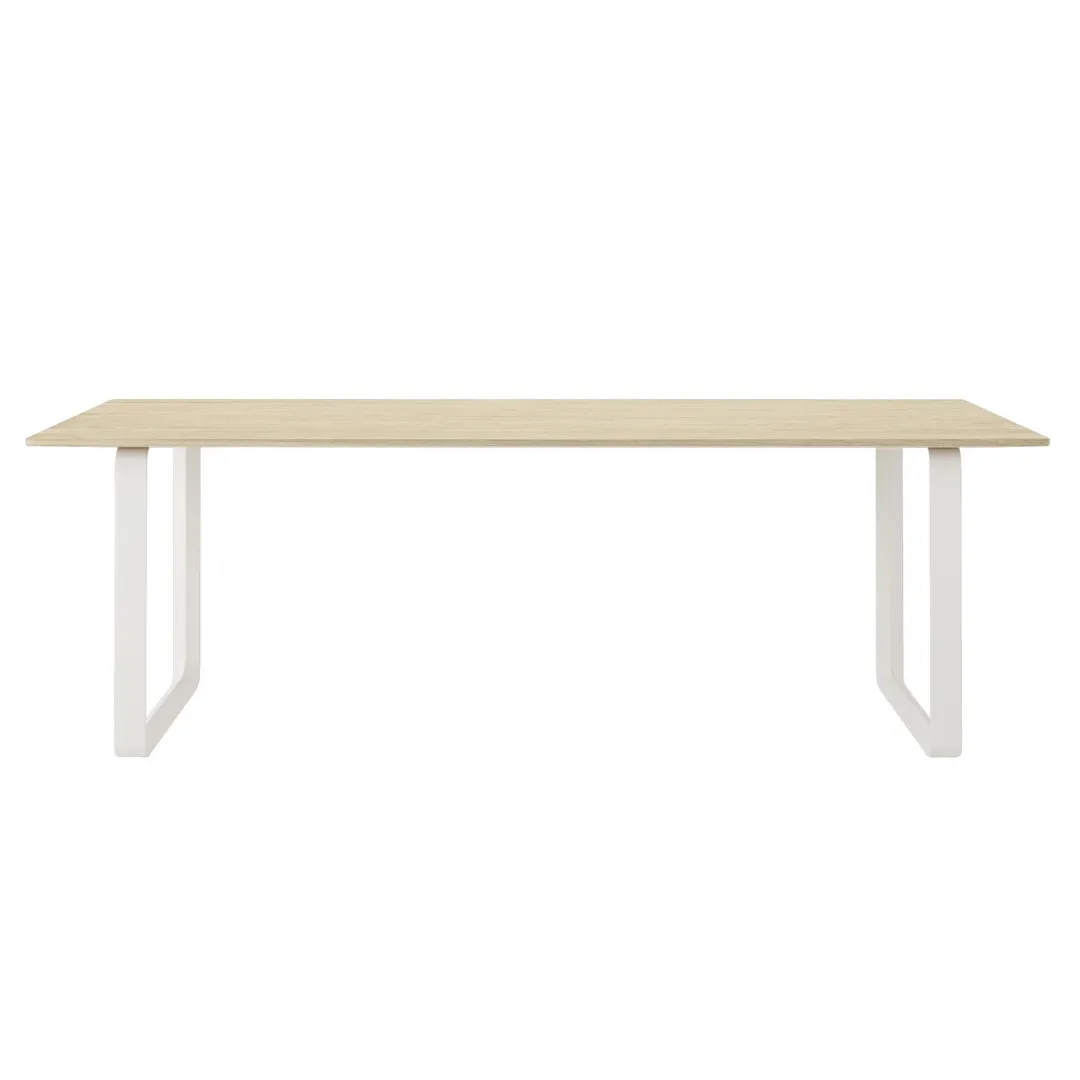 70/70 Table 225 x 90