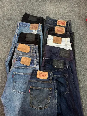 Branded levis mix code jeans