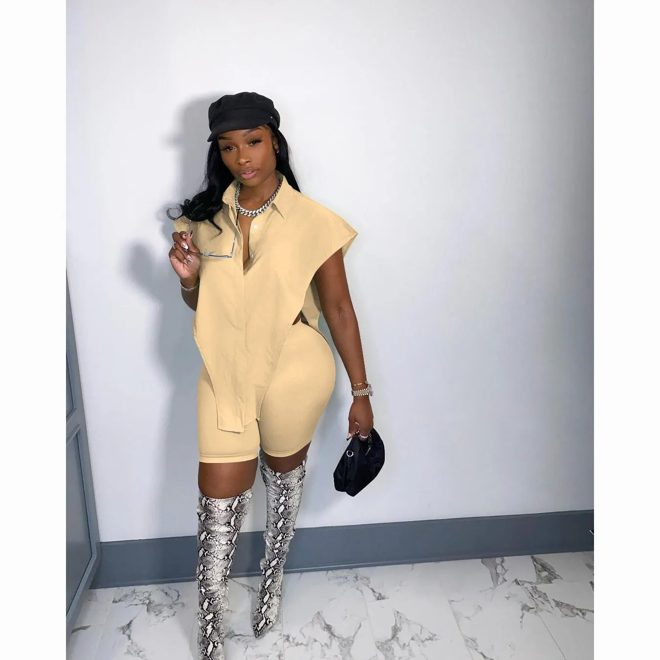 Fashion Cardigan Button Top Shorts Two Piece Set（AY1846）
