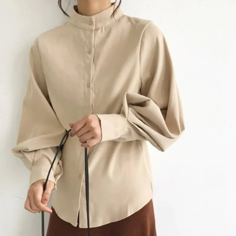 High-Fashion Mock-Neck Lantern Sleeve Blouses