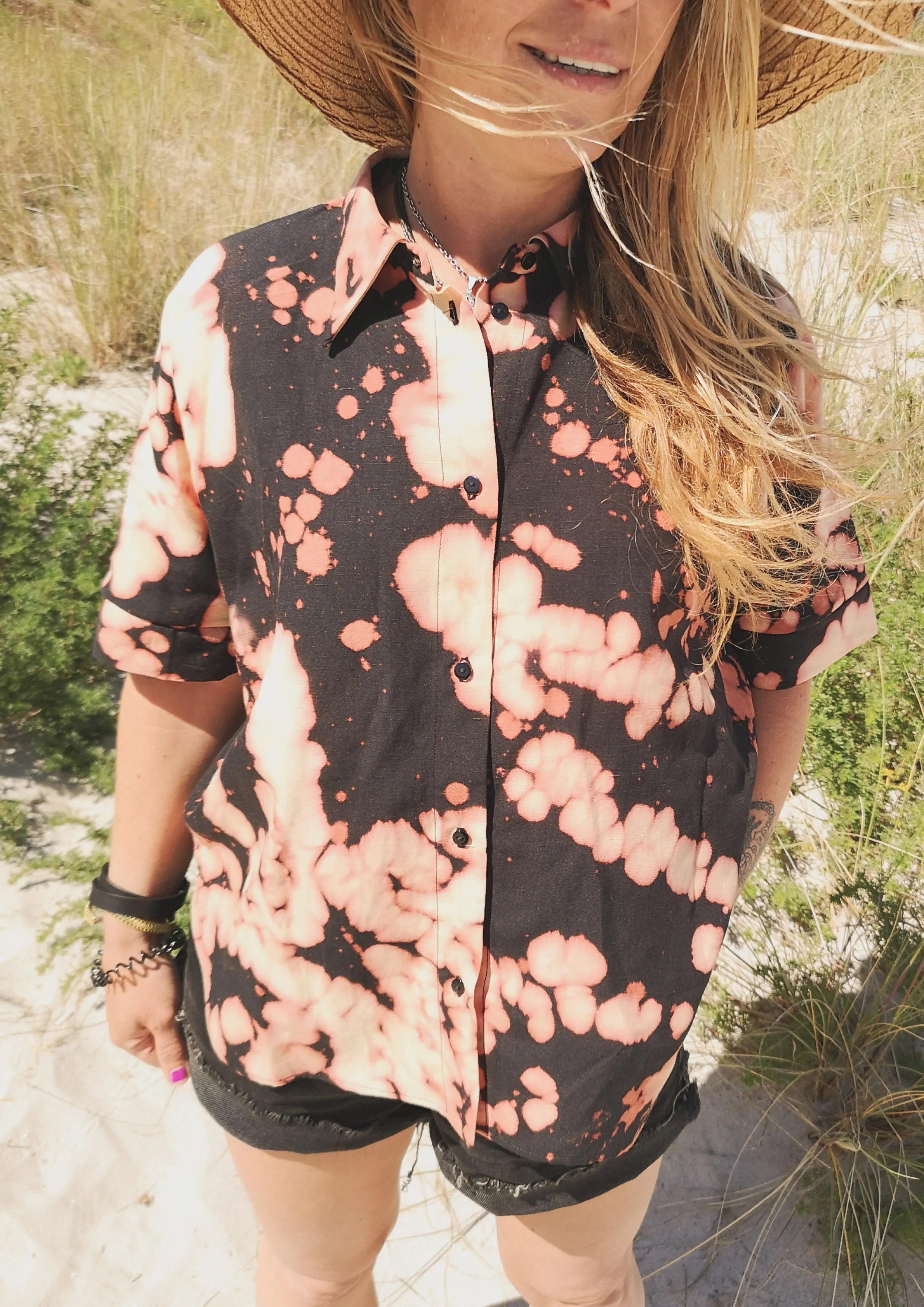 HOMEMADE - UNIQUE BLOUSE UNISEX - HAND PAINTED - black / white / pink