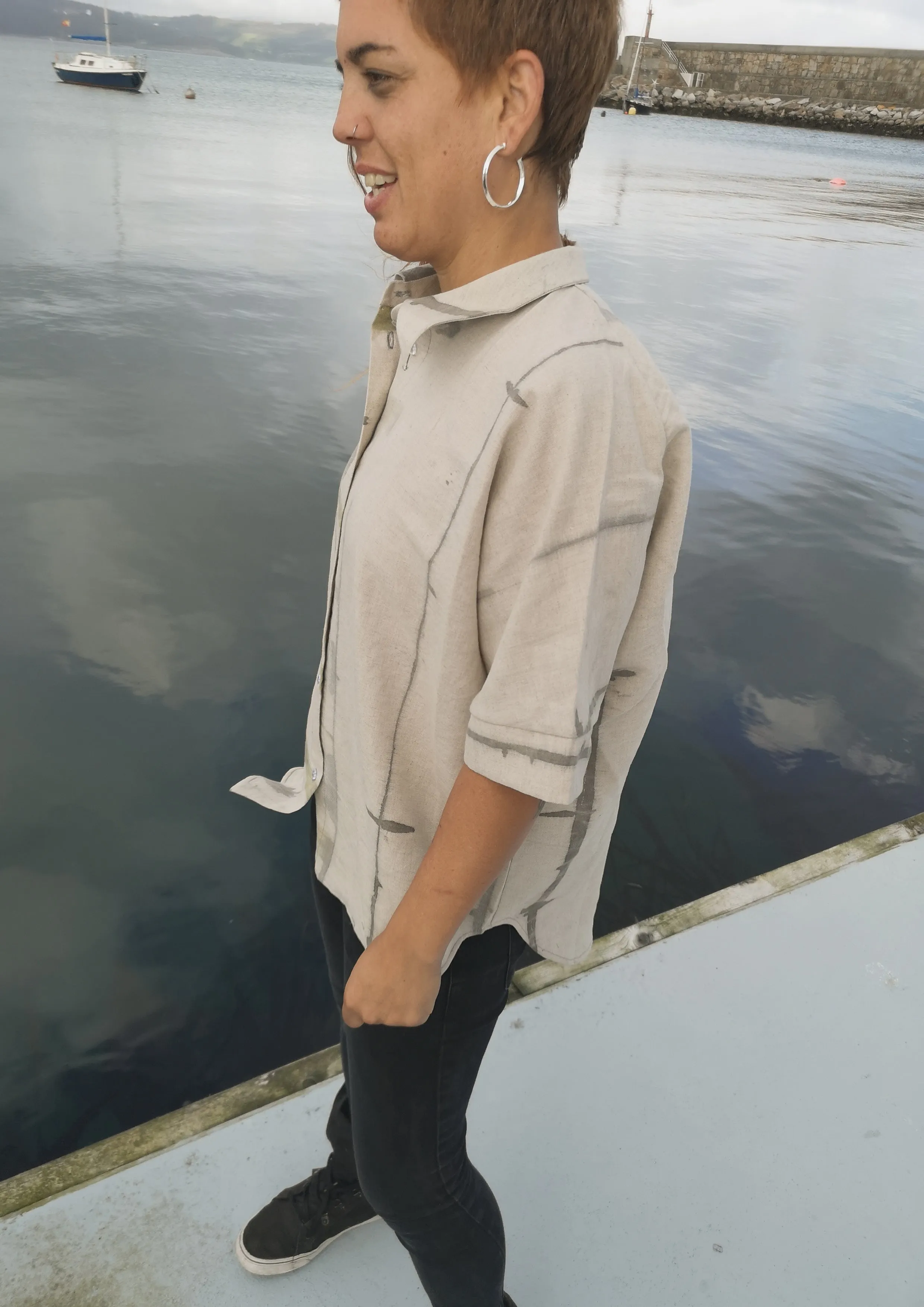 HOMEMADE - UNIQUE BLOUSE UNISEX - HAND PAINTED - white / grey / green