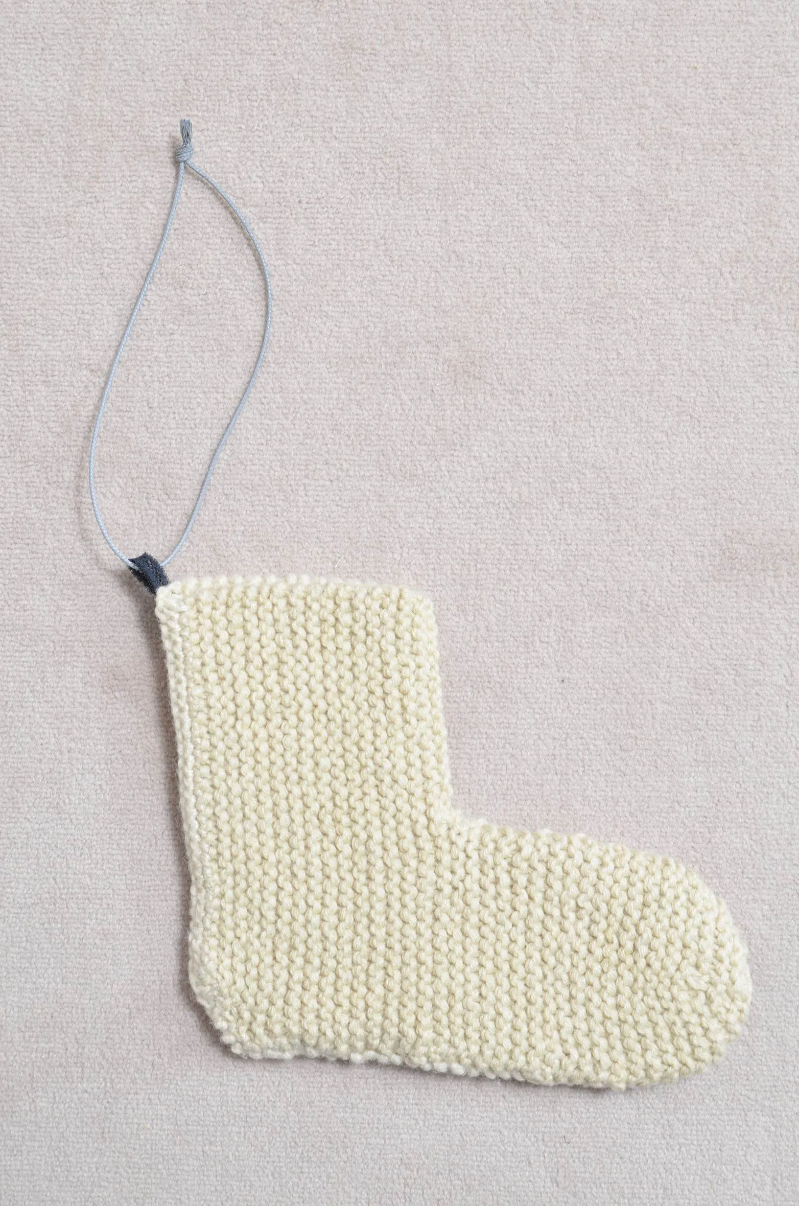 KNIT SOCKS ORNAMENT