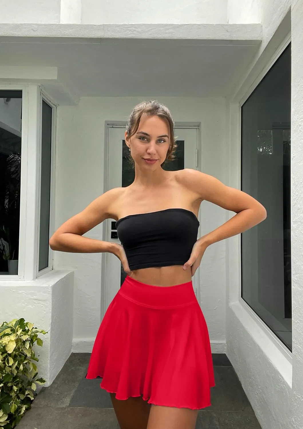 OQQ Women Mini Skirts 2 in 1 Flowy Basic Versatile Stretchy Flared Casual A-line Skirt with Pockets