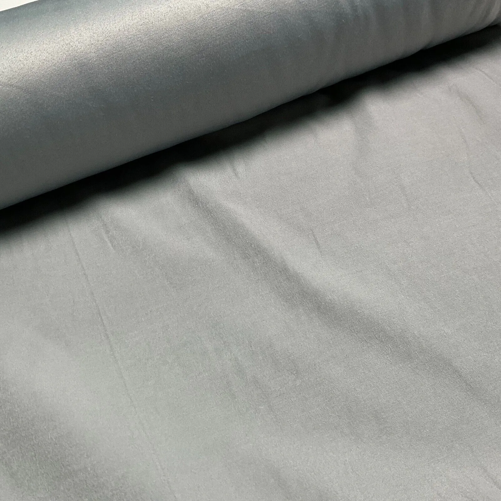 Plain velvet silky satin woven dress skirts fabric cut off the roll M1662