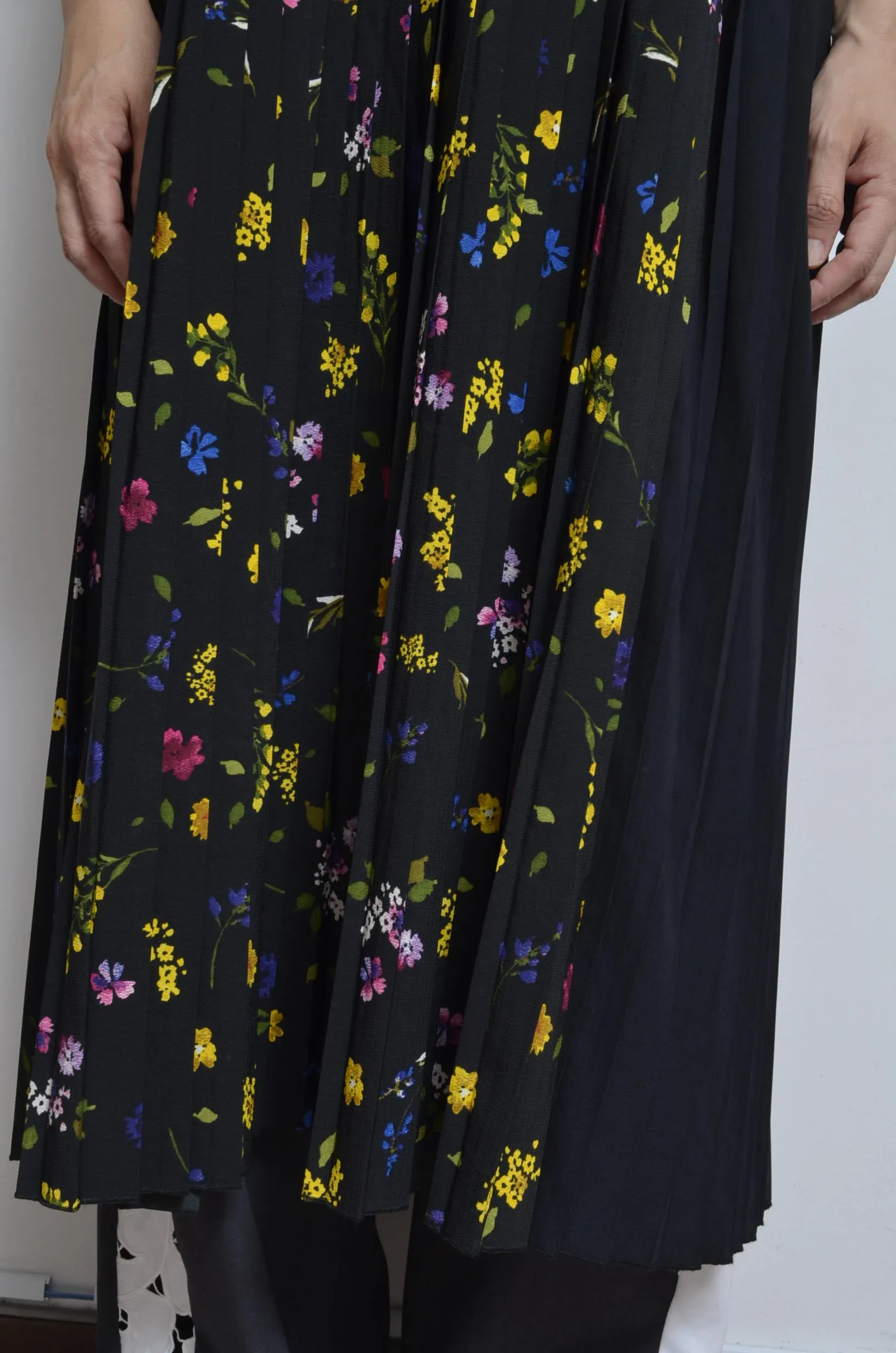 PLEATED T OP_A