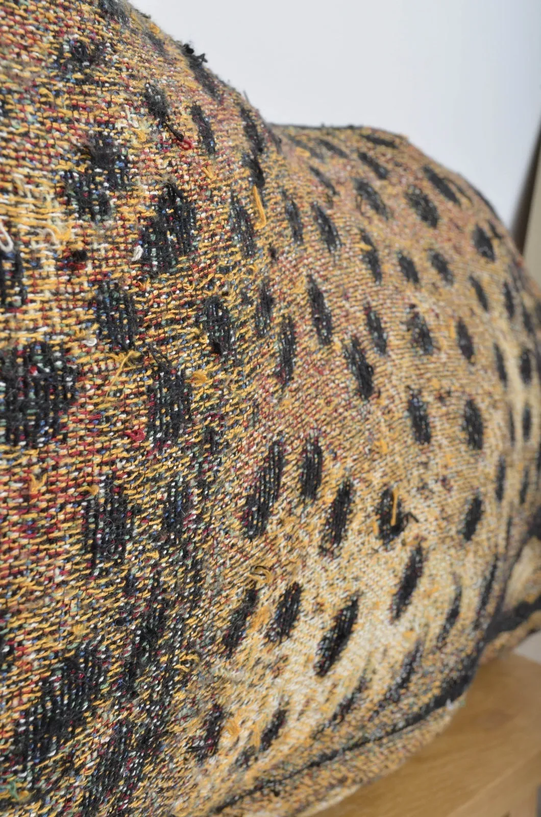 RUG CUSHION (CHEETAH)