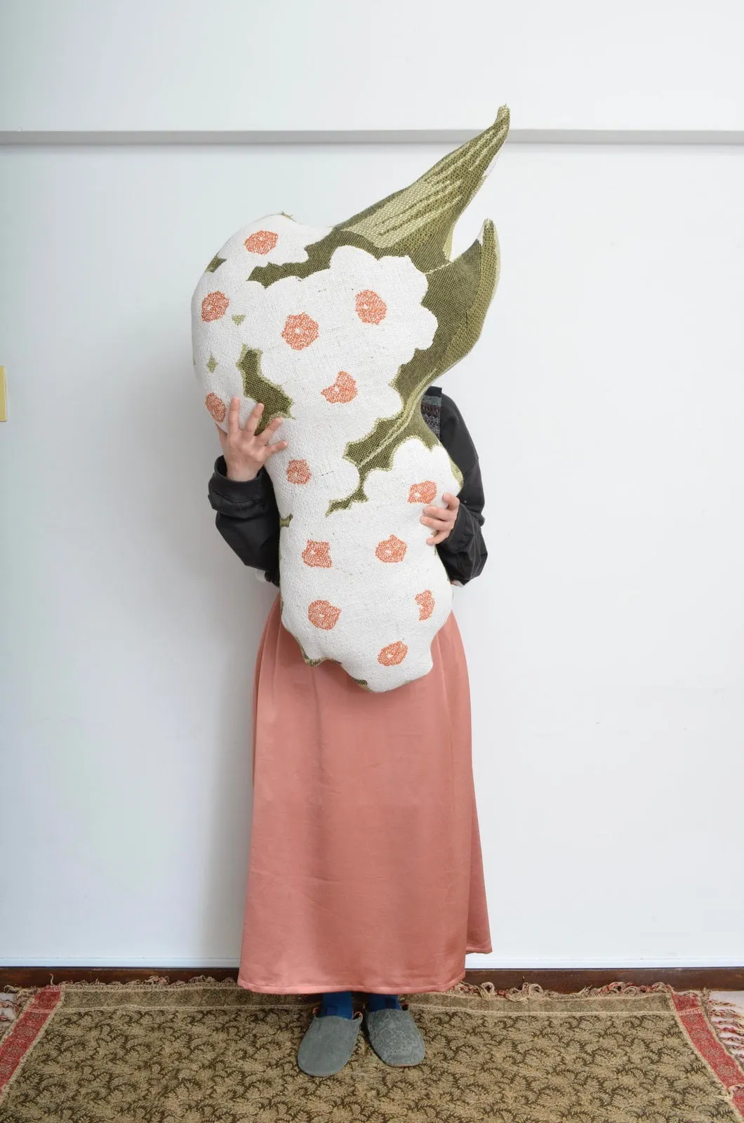 RUG CUSHION (SUISEN) / B