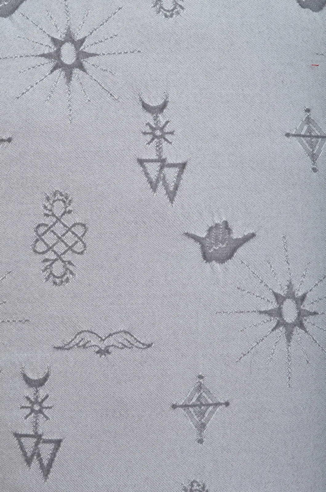 RUG CUSHION (SUISEN) / B