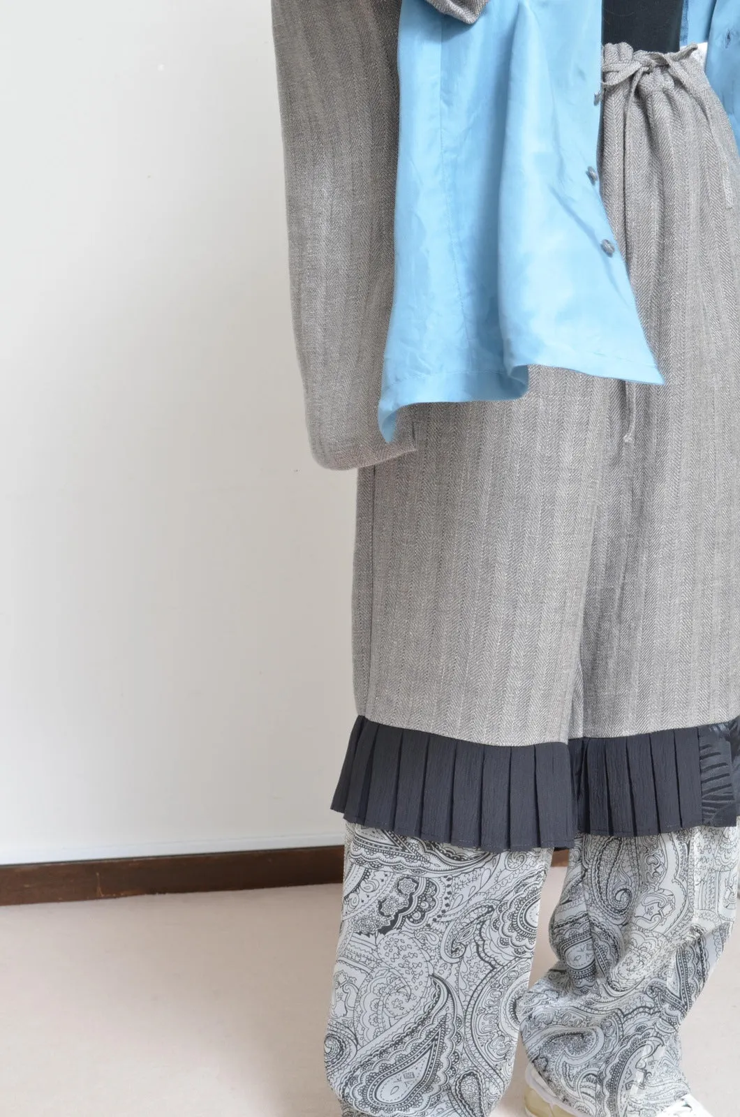 WIDE AND EASY PT_GRAY LINEN